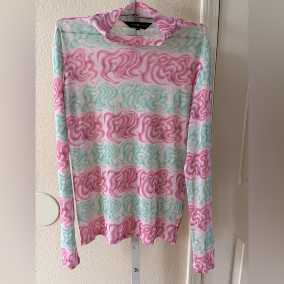 Teddy Fresh Digital Print Mesh Mock Neck Top - Size M - Picture 5 of 7